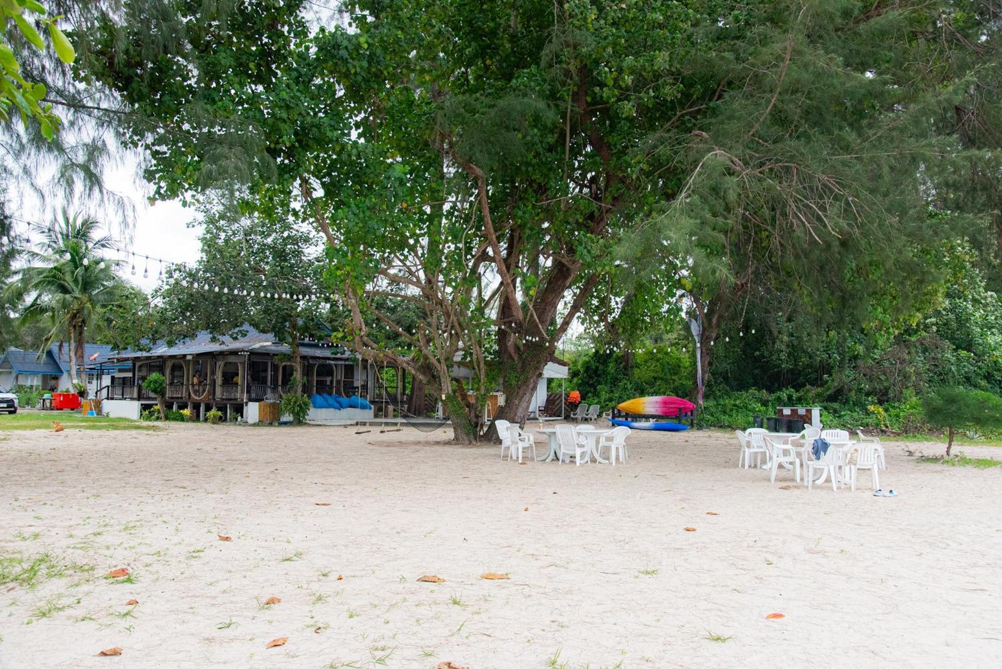 Pan Beachfront Resort Krabi Klong Muang Beach Exterior photo
